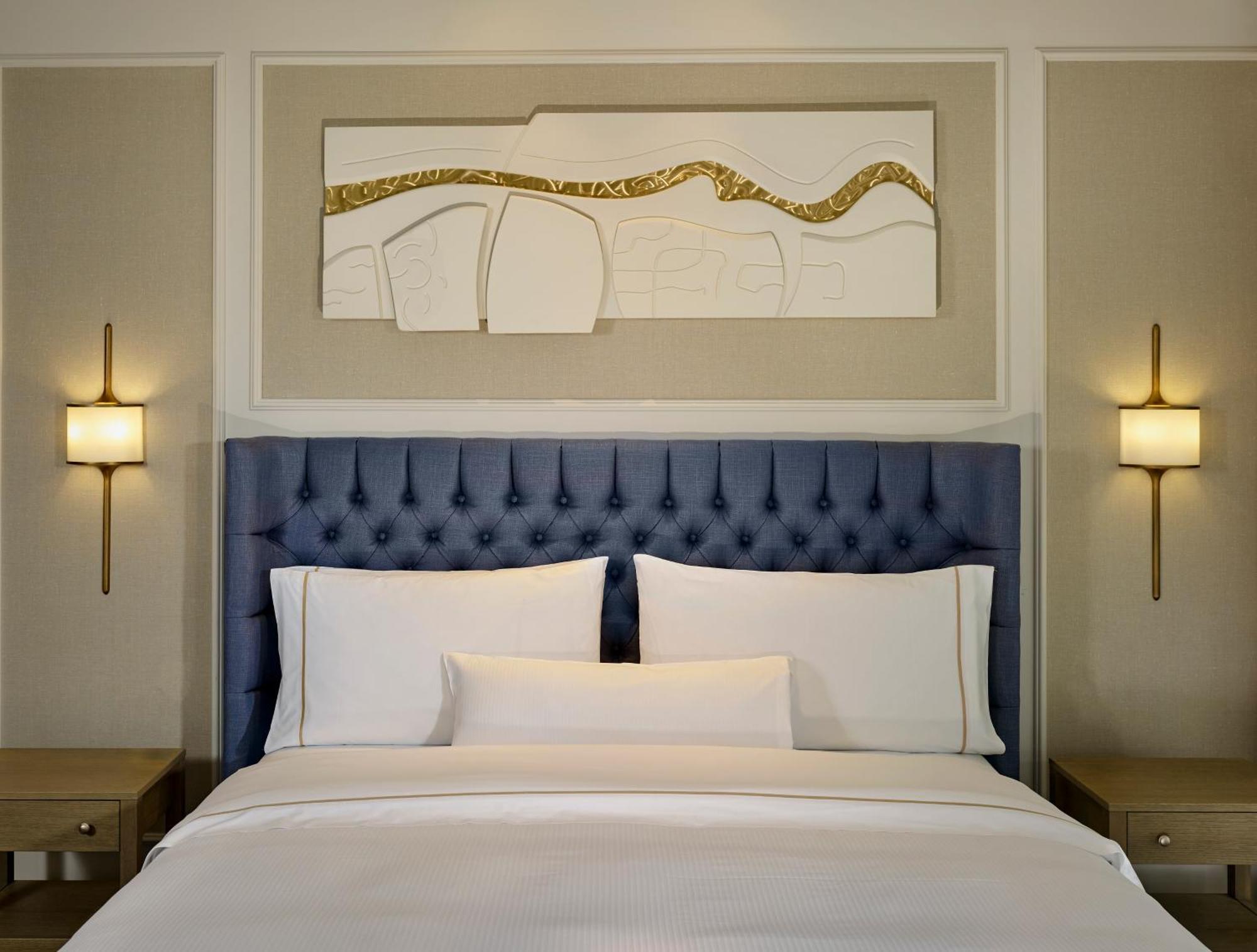 The College Green Dublin Hotel, Autograph Collection Exteriör bild