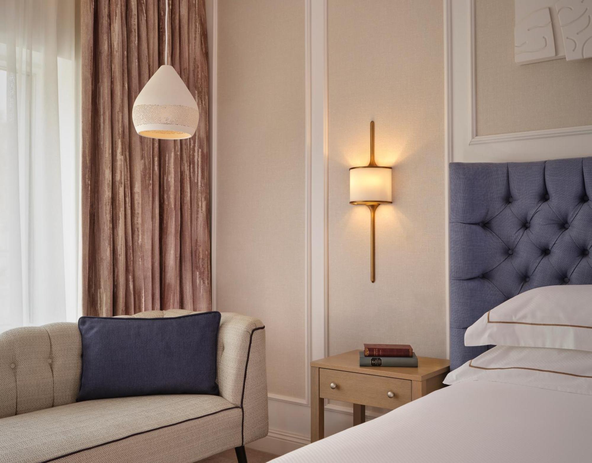 The College Green Dublin Hotel, Autograph Collection Exteriör bild