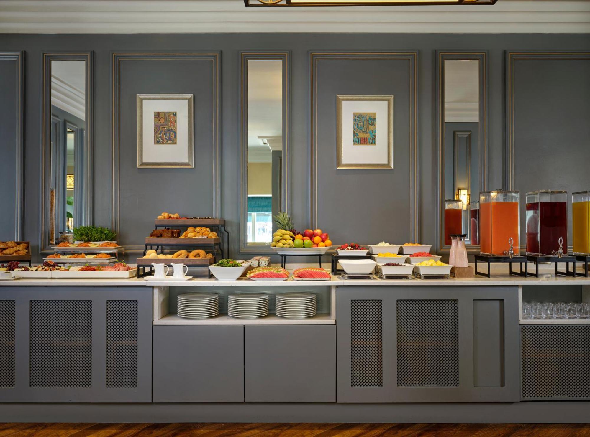 The College Green Dublin Hotel, Autograph Collection Exteriör bild