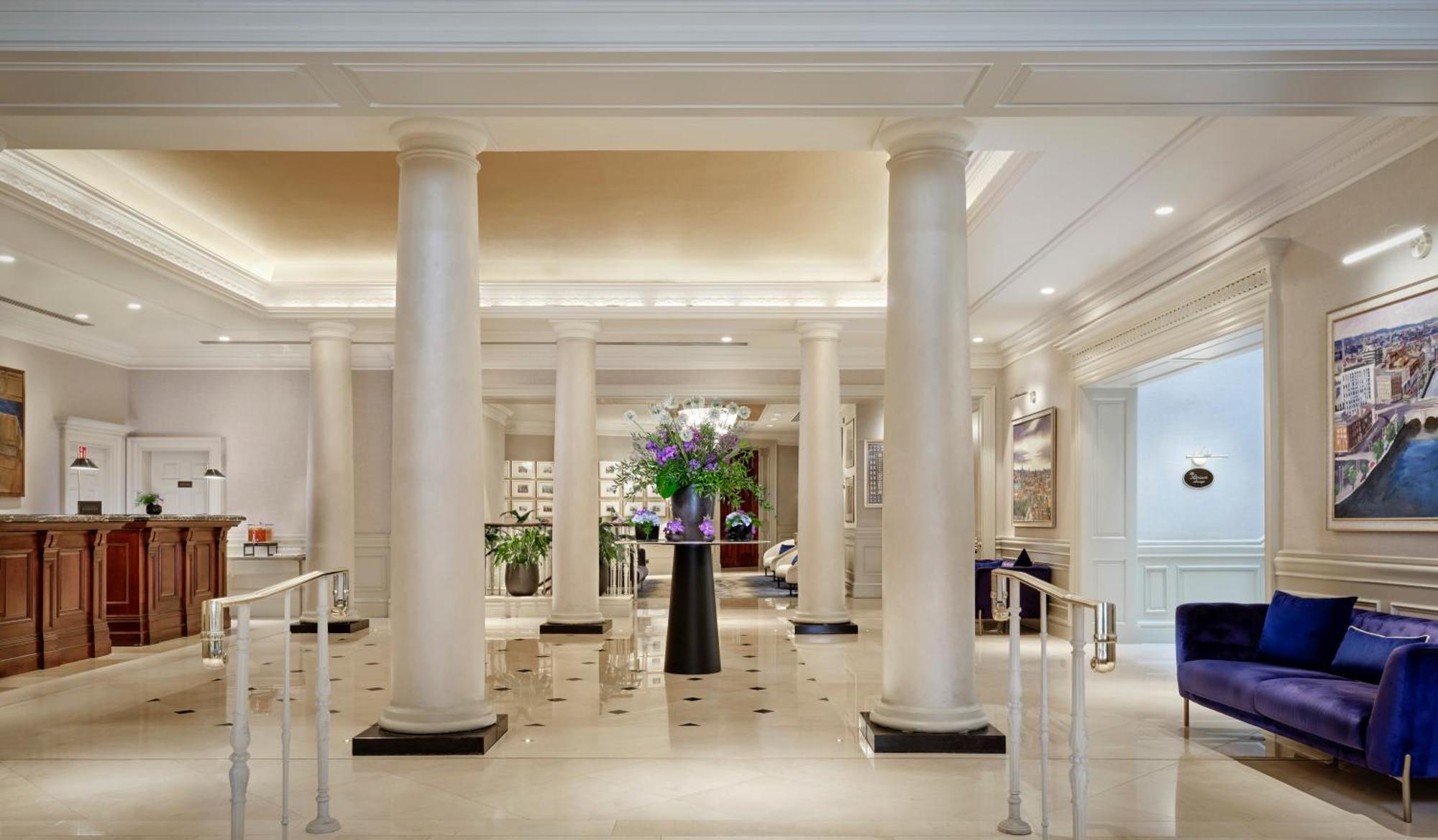 The College Green Dublin Hotel, Autograph Collection Exteriör bild